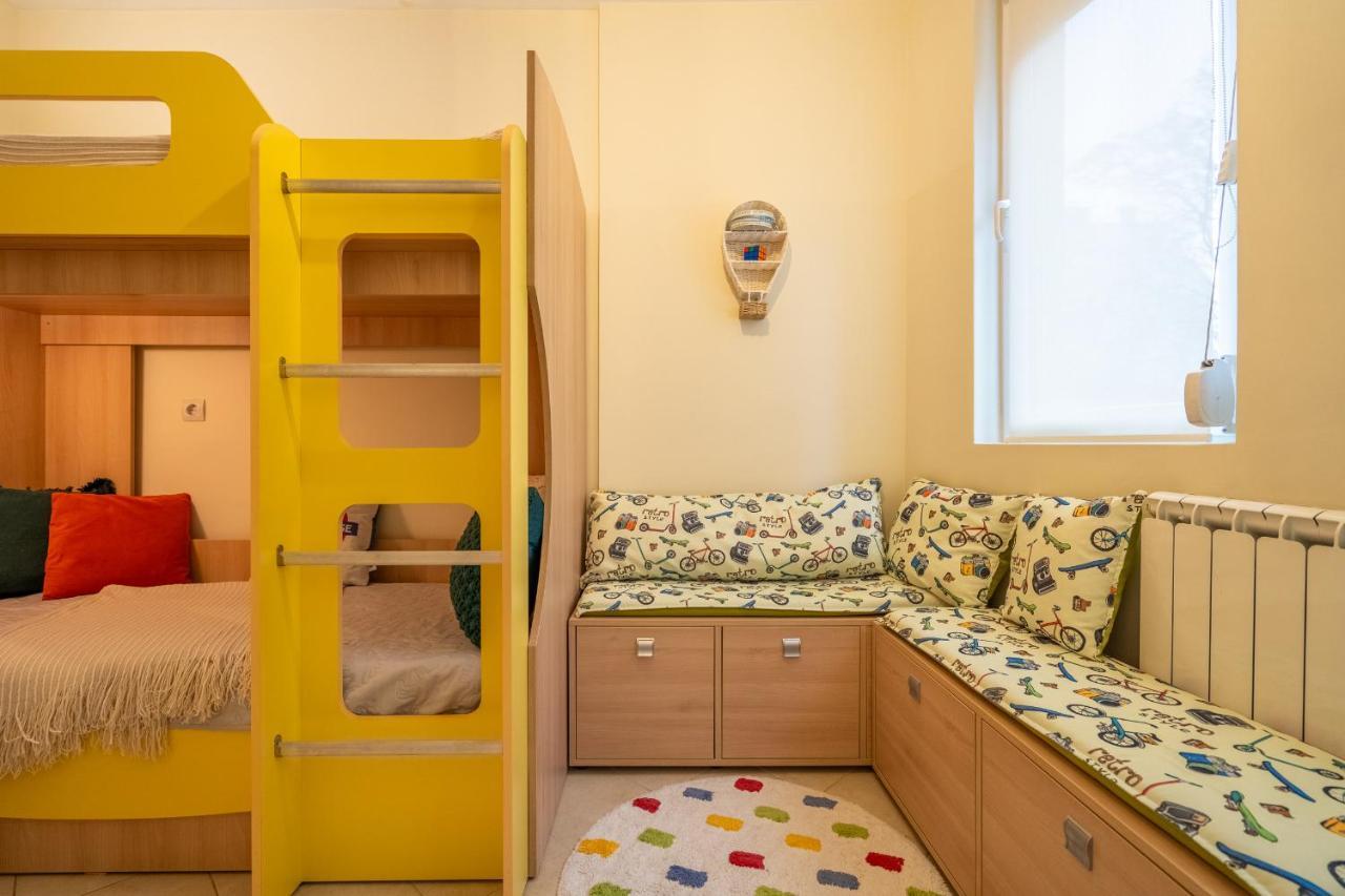 Premium Comfy 2Bdr Apt - Free Parking - Fast Wi-Fi Sofia Extérieur photo