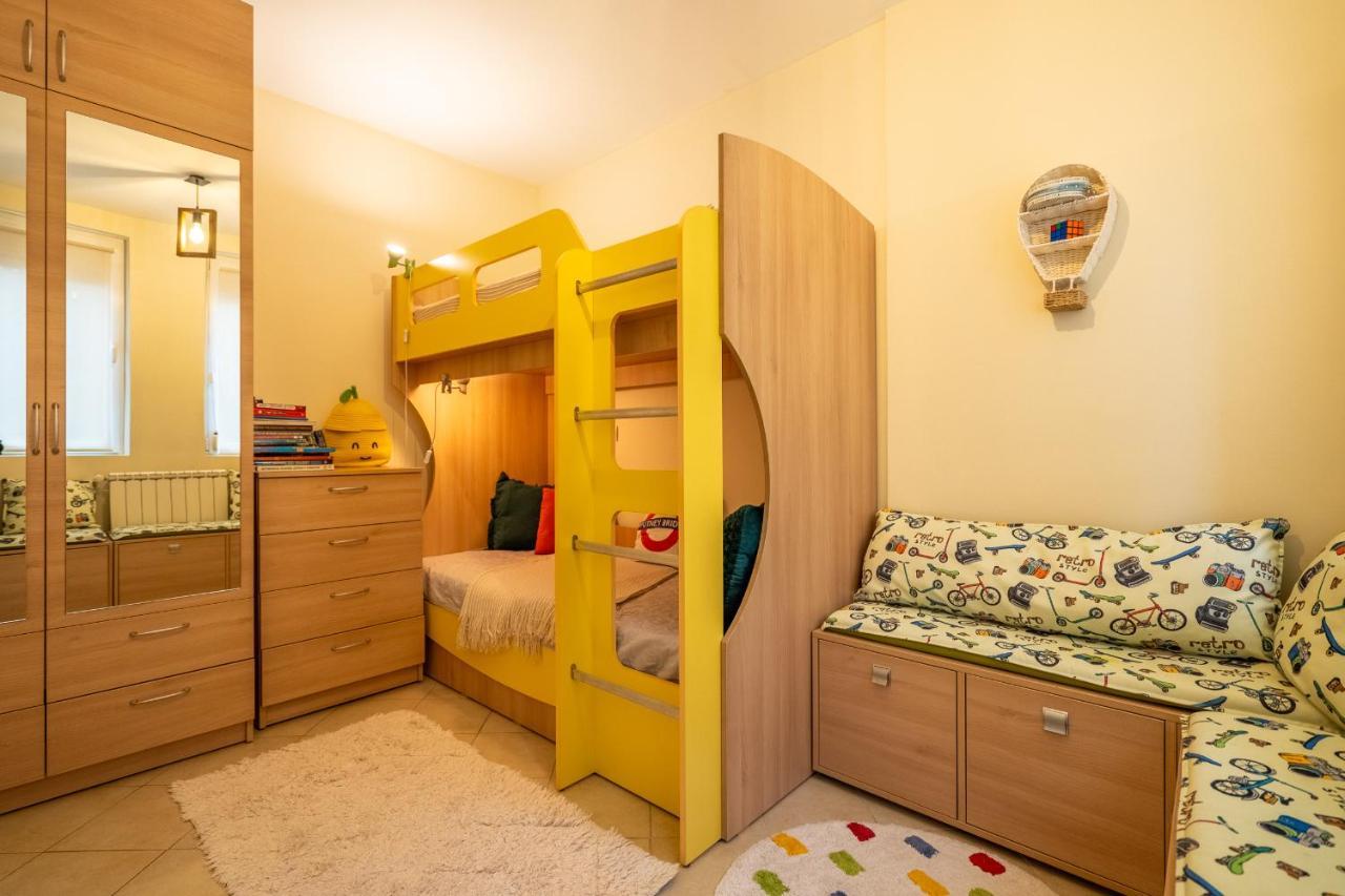 Premium Comfy 2Bdr Apt - Free Parking - Fast Wi-Fi Sofia Extérieur photo