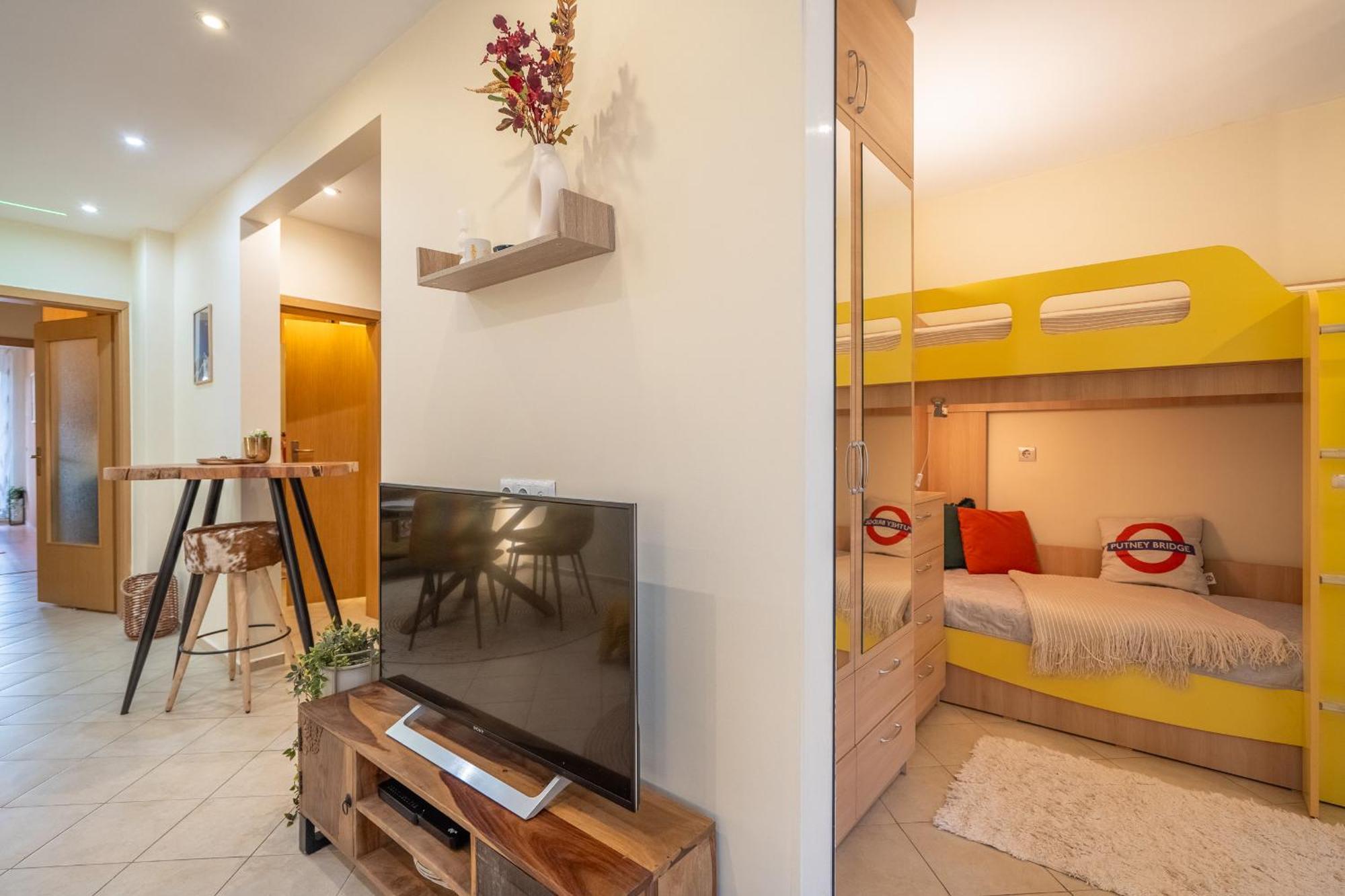 Premium Comfy 2Bdr Apt - Free Parking - Fast Wi-Fi Sofia Extérieur photo